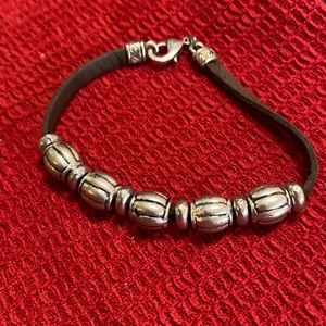 ❤️ JAMES AVERY RETIRED BLACK LEATHER W/ SILVER NUGGET BRACELET❤️